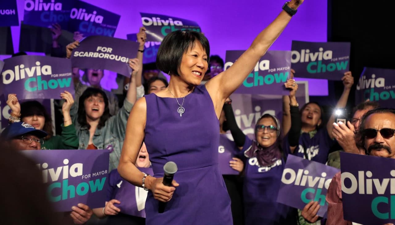 خانم Olivia Chow