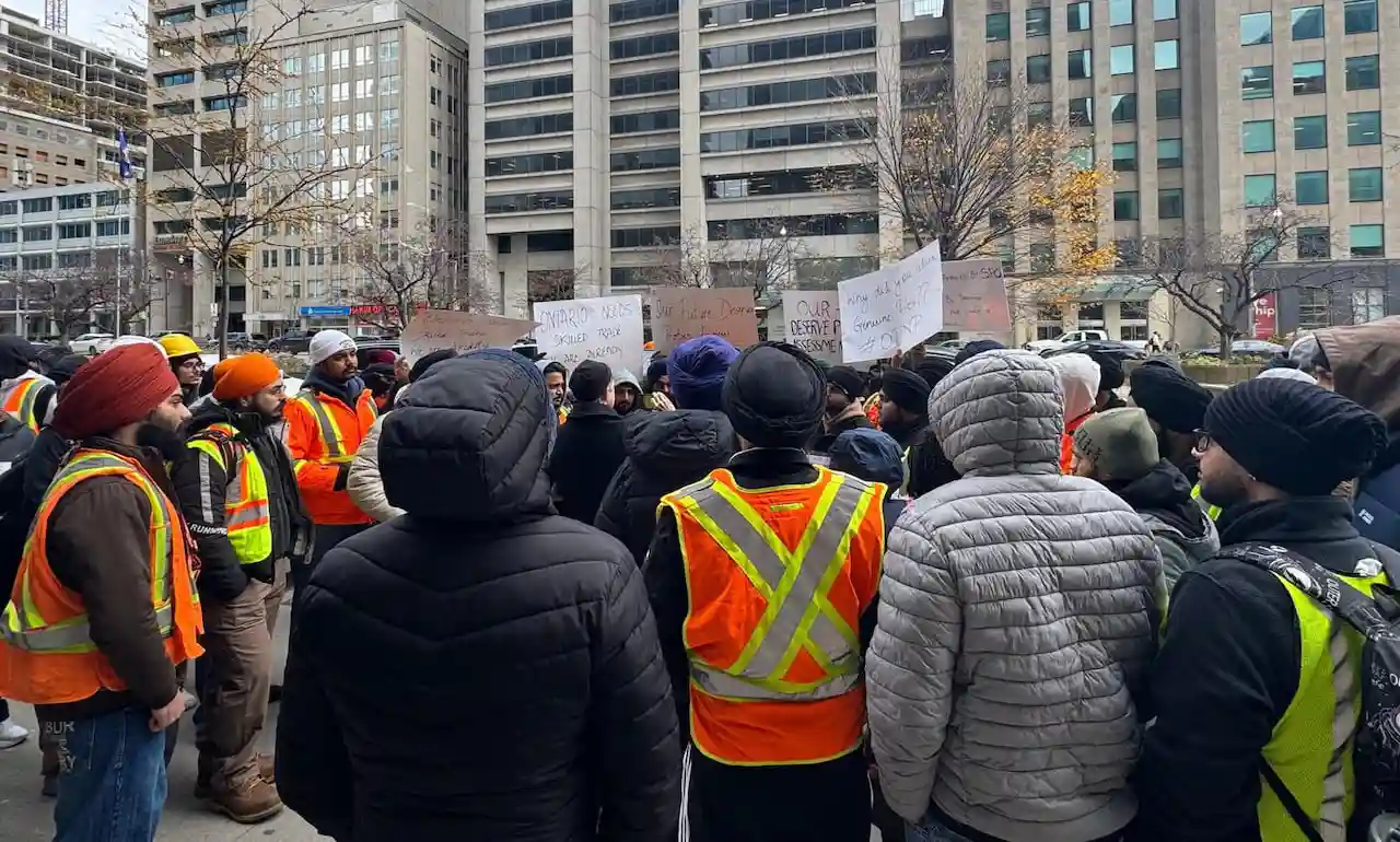 تعلیق ناگهانی مسیر fast-track برنامه مهاجرتی OINP برای نیروهای فنی