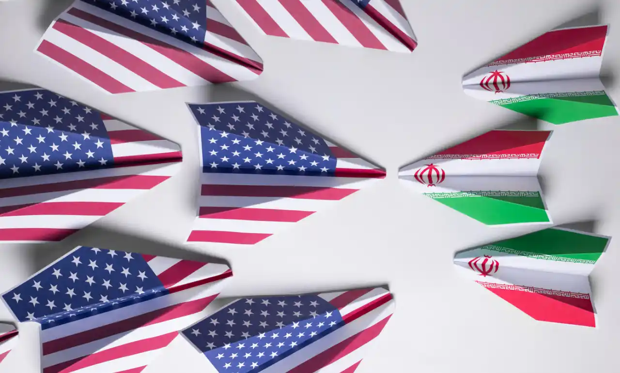 بالا گرفتن احتمال اقدام نظامی آمریکا علیه ایران