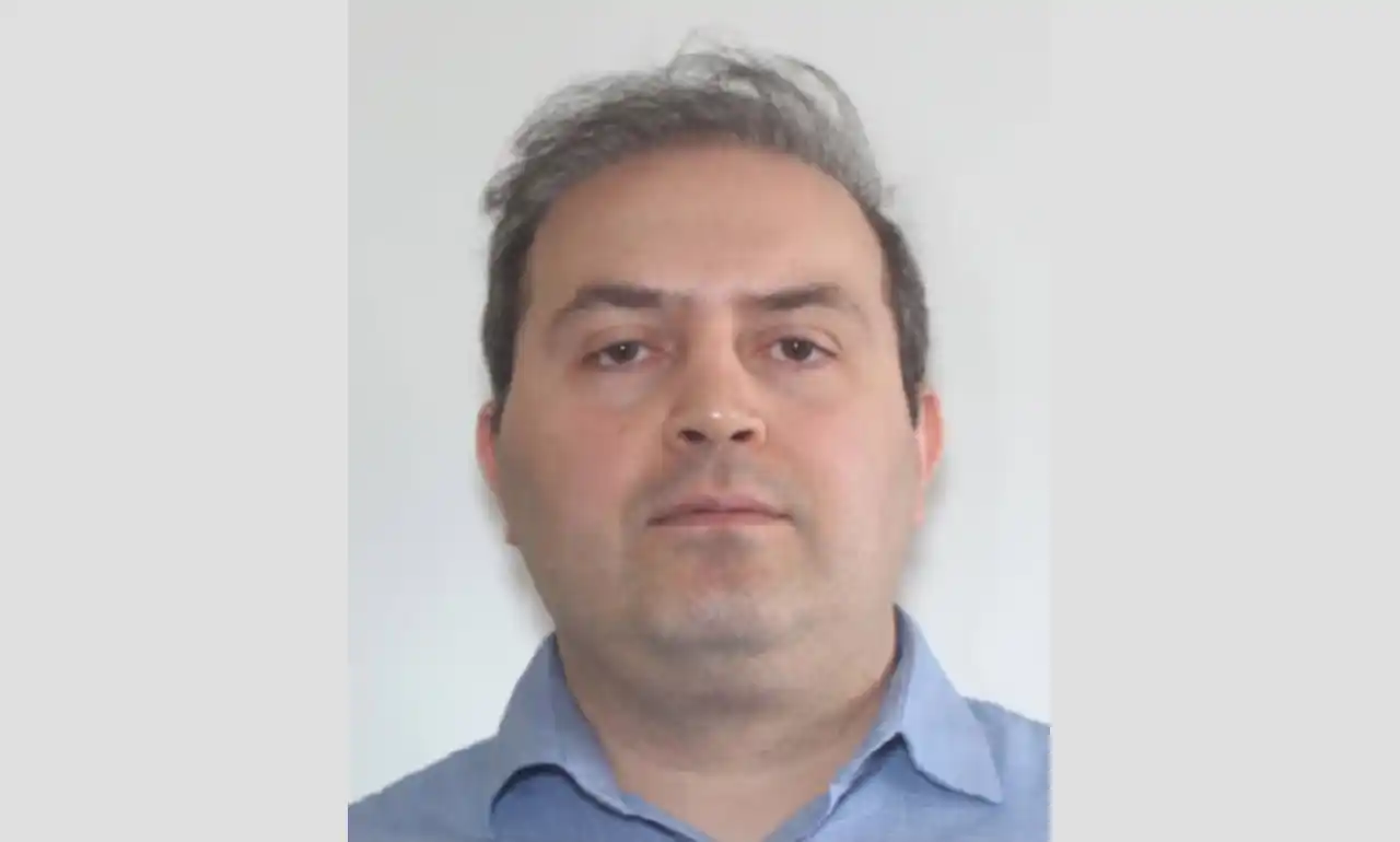 فرزاد فرهودینژاد