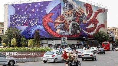 چرا جمهوری اسلامی با وجود همه بحران‌ها و اعتراض‌ها، هنوز پابرجاست