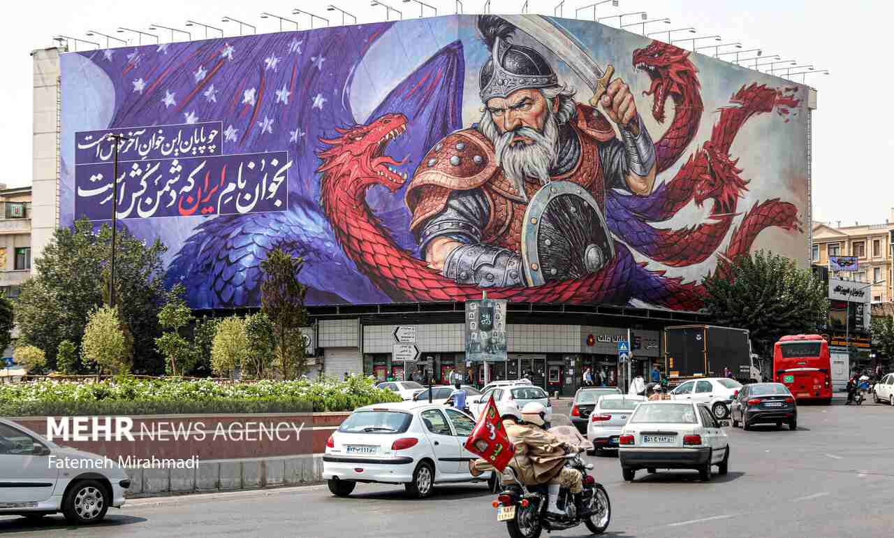 چرا جمهوری اسلامی با وجود همه بحران‌ها و اعتراض‌ها، هنوز پابرجاست