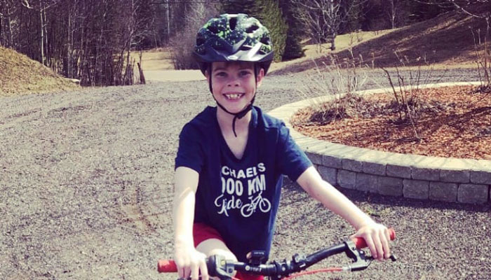 هزار کیلومتر دوچرخه سواری پسر ۹ ساله برای یک هدف انسانی