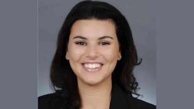 خانم Rachel Battaglia