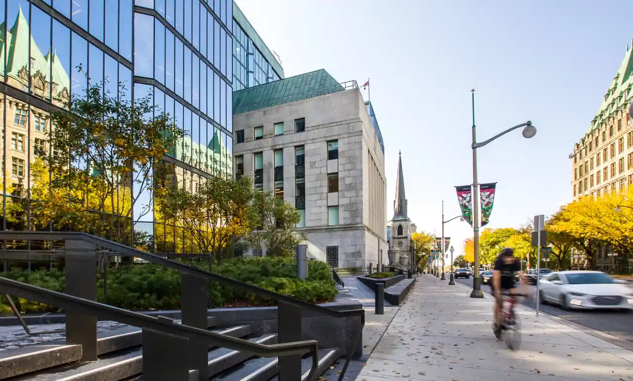 بانک مرکزی کانادا