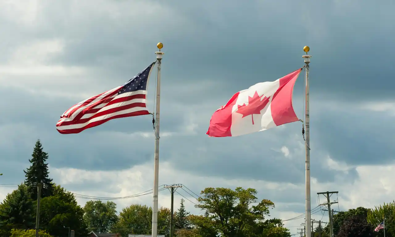 مرز کانادا و آمریکا