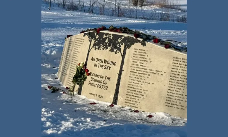 یادبود قربانیان پرواز PS752 در ریچموندهیل