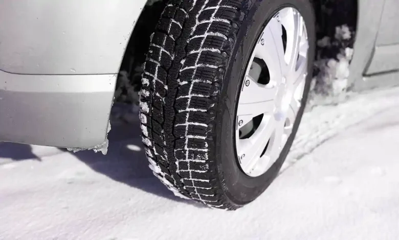 چرا استفاده از لاستیک زمستانی هنوز در انتاریو اجباری نیست؟