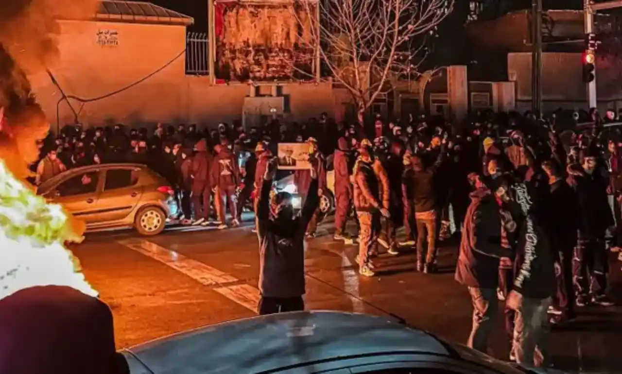 زندگی زنی که سرکوب اعتراضات ایران را ثبت کرد