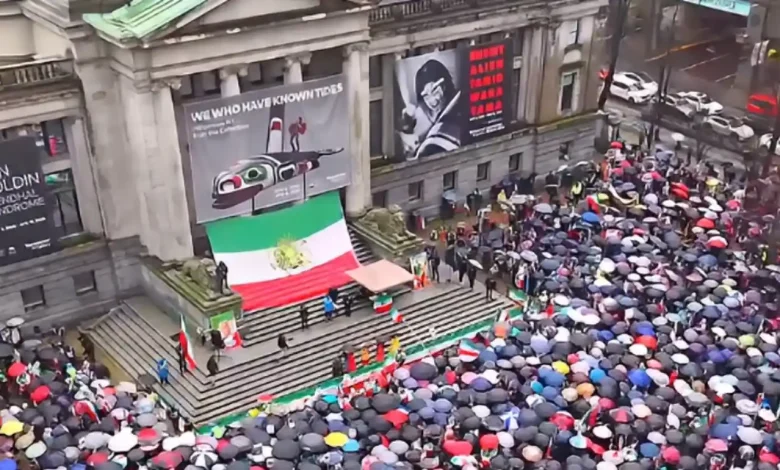 راهپیمایی همبستگی با معترضان ایران در ونکوور